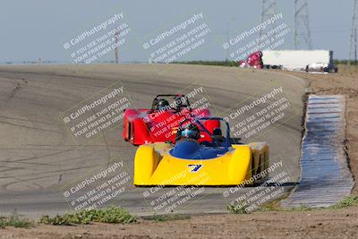 media/Apr-30-2022-CalClub SCCA (Sat) [[98b58ad398]]/Group 6/Race (Outside Grapevine)/